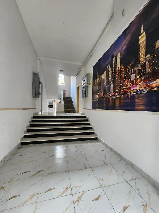 Comfortable Apartment Ar Wilson Square/ Self Check In Tirana